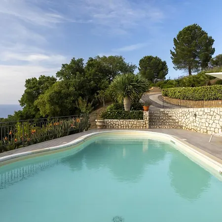 Il Basto 8 By Massimo Villa Cefalu