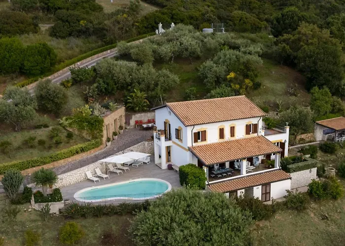 Villa Il Basto 8 By Massimo